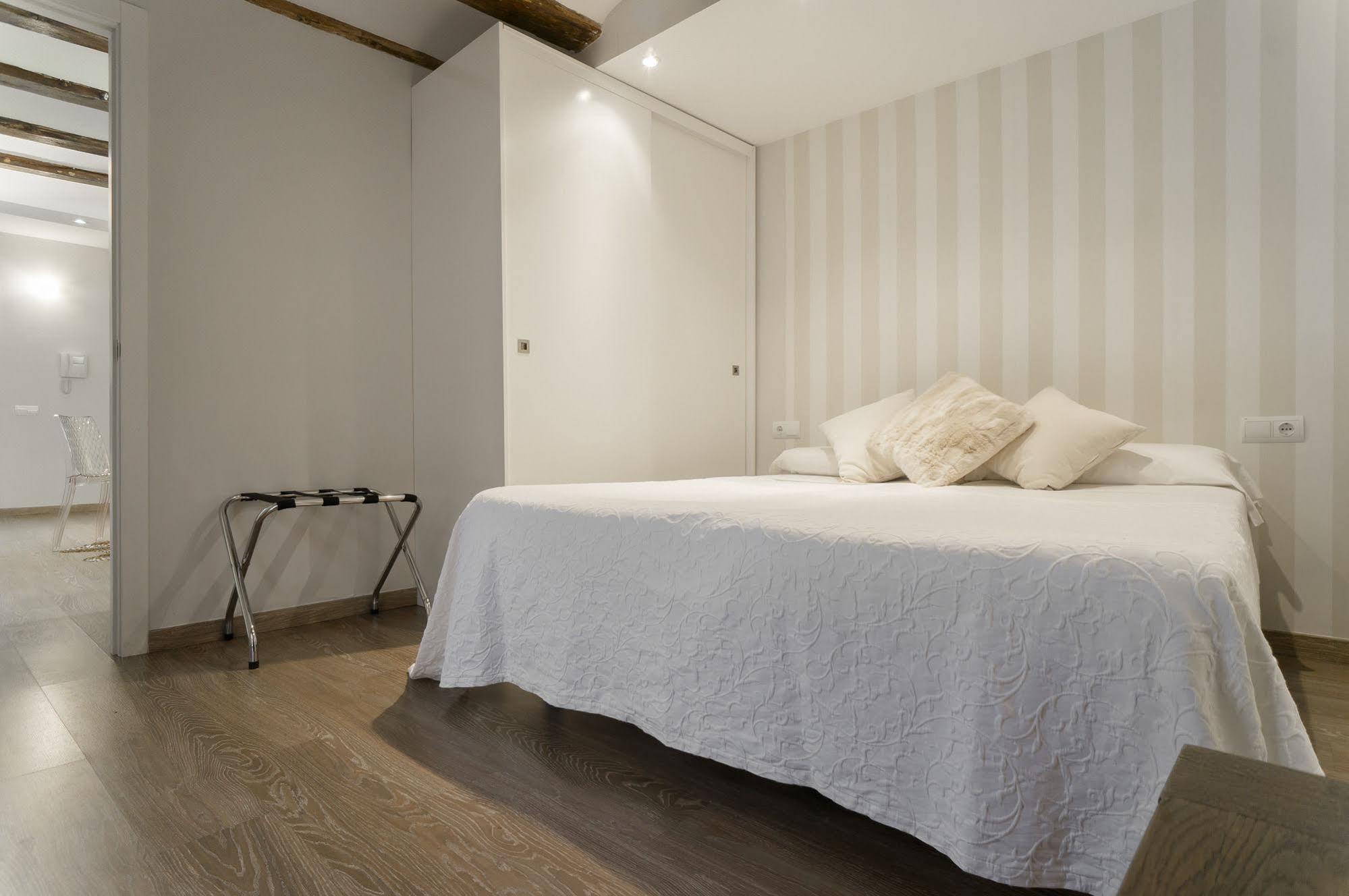 Kirei Apartment Sombrereria Valencia Buitenkant foto