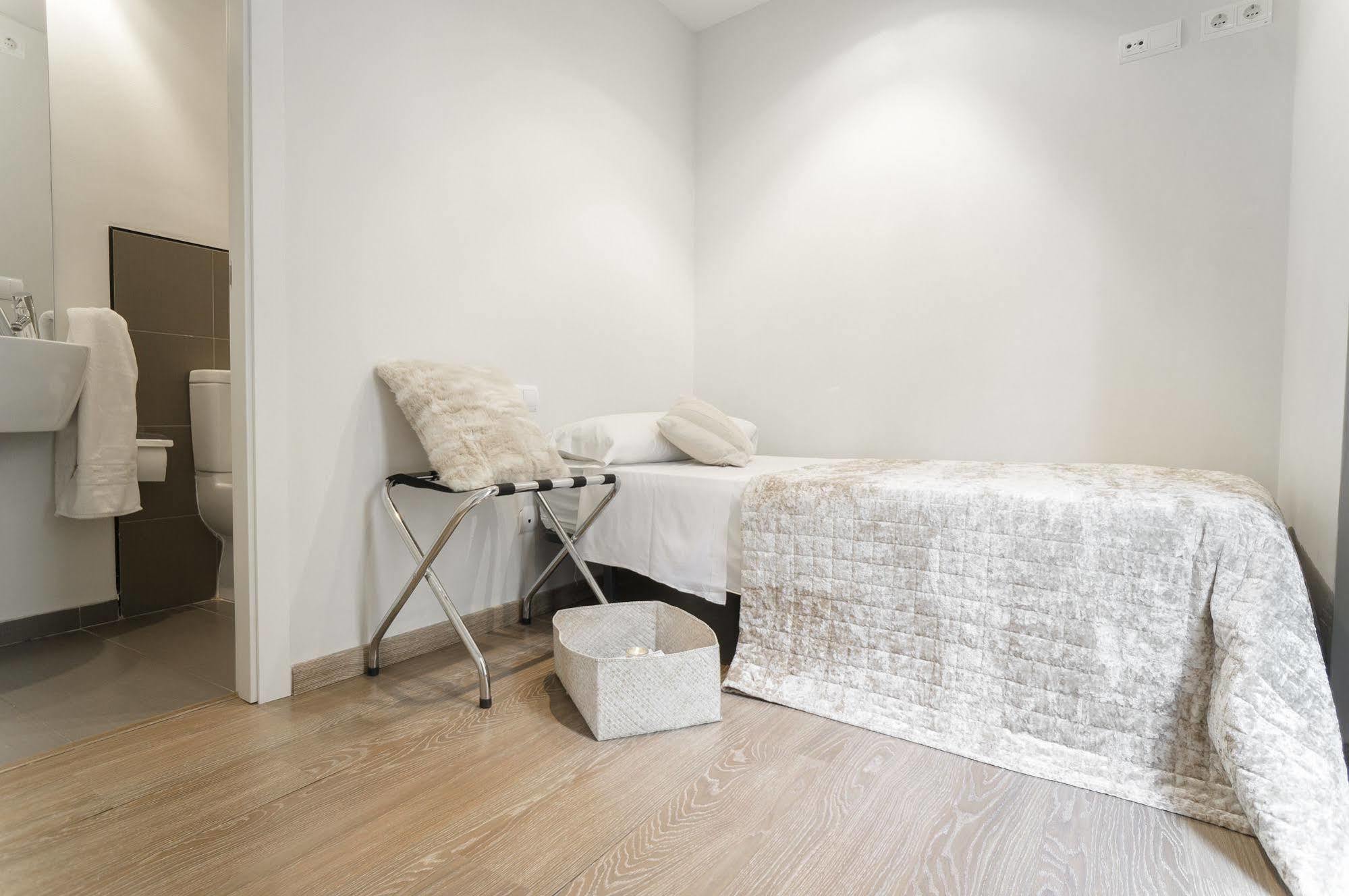 Kirei Apartment Sombrereria Valencia Buitenkant foto